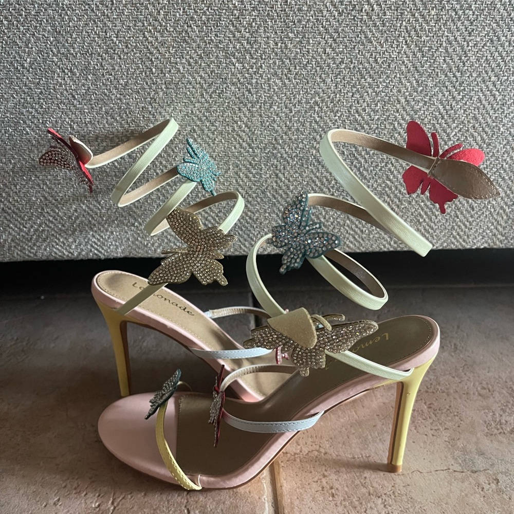 FANTASY EMBELLISHED AROUND THE ANKLE COIL HEELS